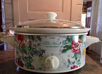 Pioneer Woman Slow Cooker Giveaway!