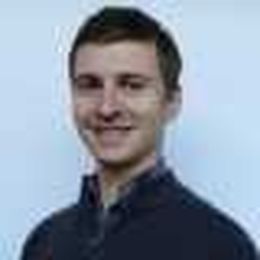 Top 8 Reasons Why Small Business Should Adopt Cloud Computing