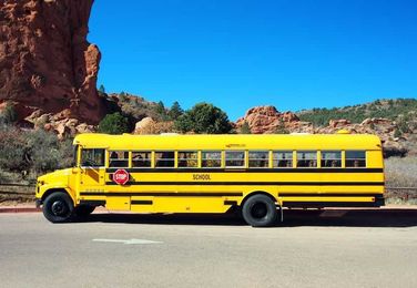 How GPS Fleet Tracking Benefits School Districts