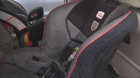 New car seat guidelines address how long kids should be rear-facing
