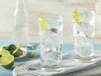 Carbonated (Sparkling) Water: Good or Bad?