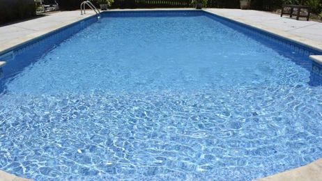 Mission KS Vinyl Roman Swimming Pool by Swim Things
