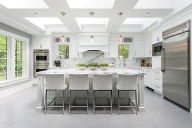 A Light and Bright Home Makeover With a Transitional Twist 