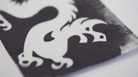 Sprayable antennas turn surfaces into ultra-thin, transparent transmitters