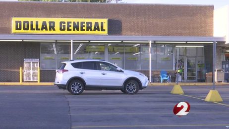 Store clerk helps elderly couple avoid scam