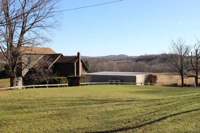 Pick your own apples and more at these fall-ready estates