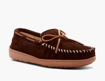 Save up to 44% on These Cozy Fall Slippers