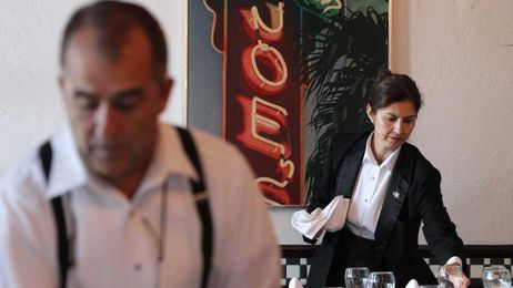 How to order at Joe’s Stone Crab like you know what you’re doing