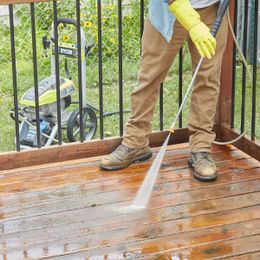 Prepping an Older Deck for Re-Staining