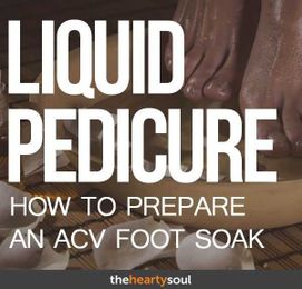 Soak Your Feet in Vinegar Once A Week To Treat These 4 Conditions