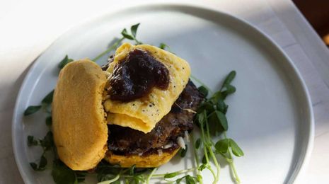 Naive isn’t your average health-food restaurant. Here's what to order