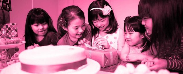 How I Save Big Money on Birthday Gifts For My Kids' Friends