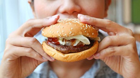 Life hacks expert suggests eating hamburgers upside down
