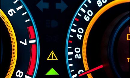 A Closer Look at the Four Most Common Dashboard Warning Lights
