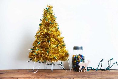 12 Dollar Store Entertainment & Decor Hacks