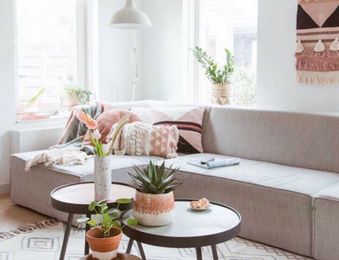 Decorating With Orange: 25 Ideas Using Apricot, The Hottest Hue This Fall