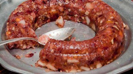 9 Vintage Thanksgiving Side Dishes We Shouldn’t Bring Back