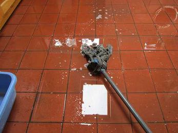 Ways To Use Fabric Softener That Have Nothing To Do With Laundry