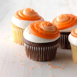 11 Easy Cupcake Decorating Ideas That Look So Good, They Belong in a Bakery