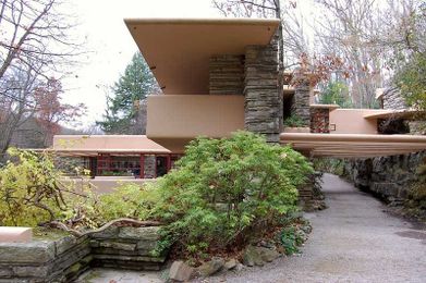 How Frank Lloyd Wright’s ‘Fallingwater’ Home Changed Architecture Forever