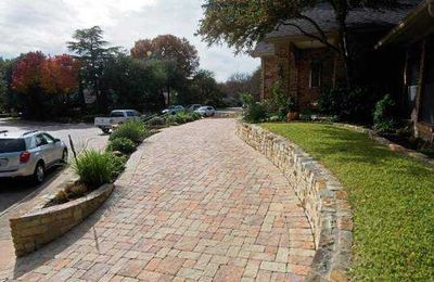 Porous paving options catch on, one driveway at a time