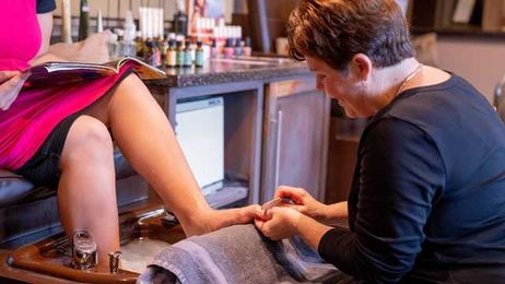 Keep Your Nails Looking Good