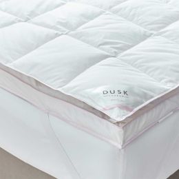 Why Do I Need a Mattress Topper & Protectors?