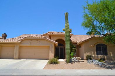 Homeowner’s Guide to a New Roof: How to Weigh Your Options