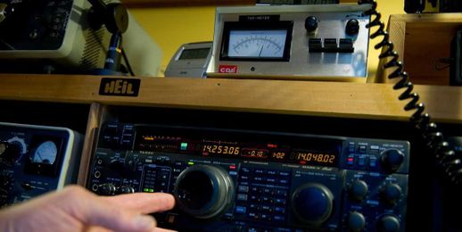 Breaker Breaker, Here's How to Choose a Two-Way Radio