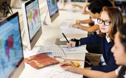 12 Fellowships for People Who Want to Make an Impact in Education