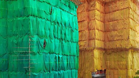 Who Knew Scaffolding Could Be So Mesmerizing?