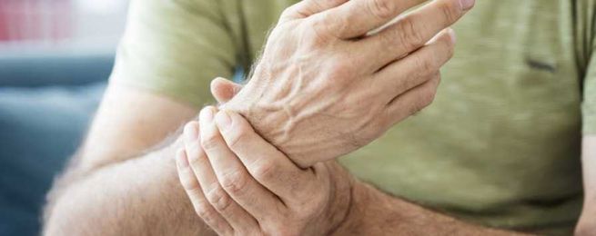 A New Twist For Chronic Wrist Pain Treatment