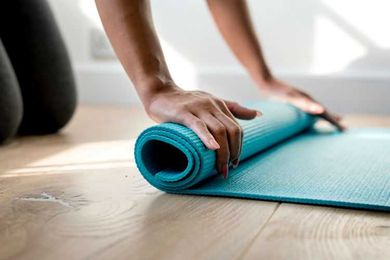Yoga and Massage: Easy Yoga Routines for Massage Therapists