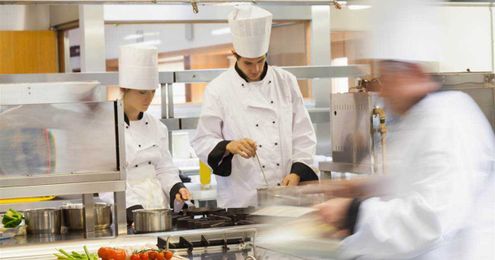 What should you avoid ordering at restaurants? Chef secrets revealed