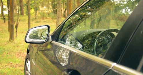 Important Things to Know About Auto Glass and Window Repair