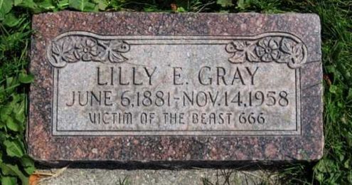 10 Fabulous Graves (Almost) Worth Dying For