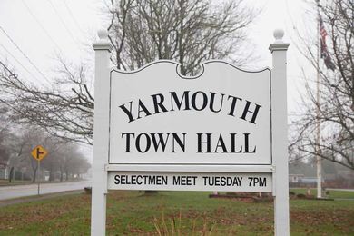 Yarmouth Officials Consider Embracing Organic Lawn Care Alternatives