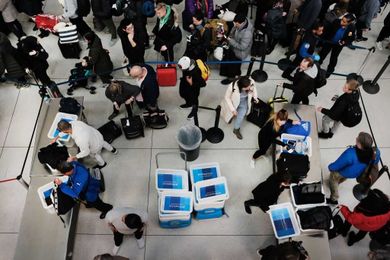No, You Can't Tip TSA Officers During the Shutdown