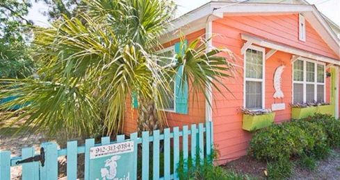 6 Mermaid Cottages You Need to Stay in Before You Die