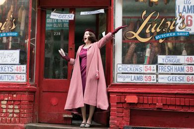 6 Wedding Tips We Learned From Mrs. Maisel