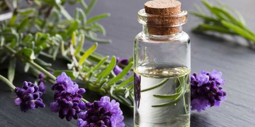 Inhaling Lavender Oil Is a Quick and Easy Way to Soothe Anxiety ASAP