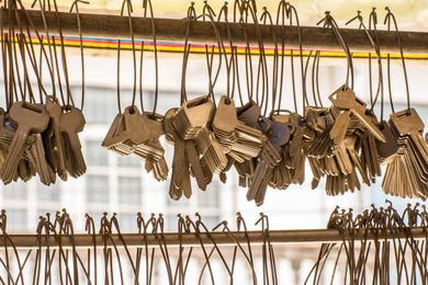 Why Should You Look For Locksmith Services?