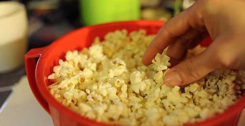 Is Movie Popcorn a Healthy Snack? 3 Tips For Success