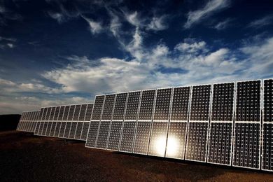 How Does Heat Affect Solar Panel Efficiencies?