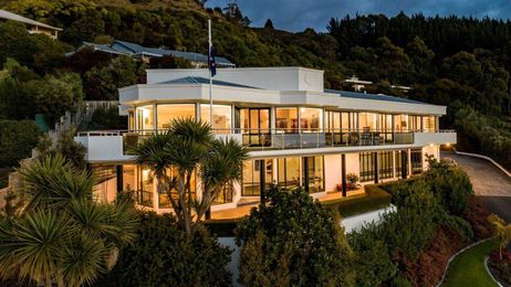 Nelson house built by refrigeration engineer is truly cool