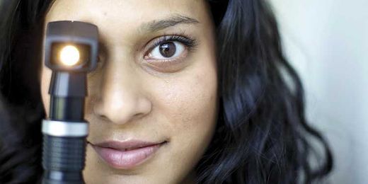 What is an optometrist?