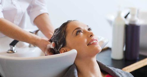 Hair salon etiquette: How much should you tip your hairstylist?