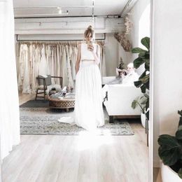 How to Make the Most of Your First Wedding Dress Appointment