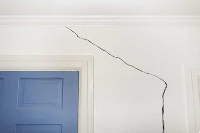 Five Signs You May Have a Foundation Crack