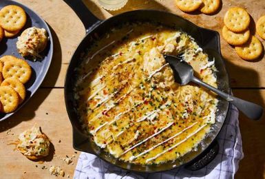 The easiest, cheesiest skillet dip for when you need a killer app, stat